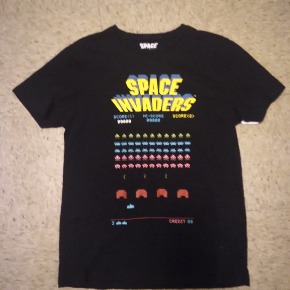 Space Invaders Taito T-Shirt Size Large***